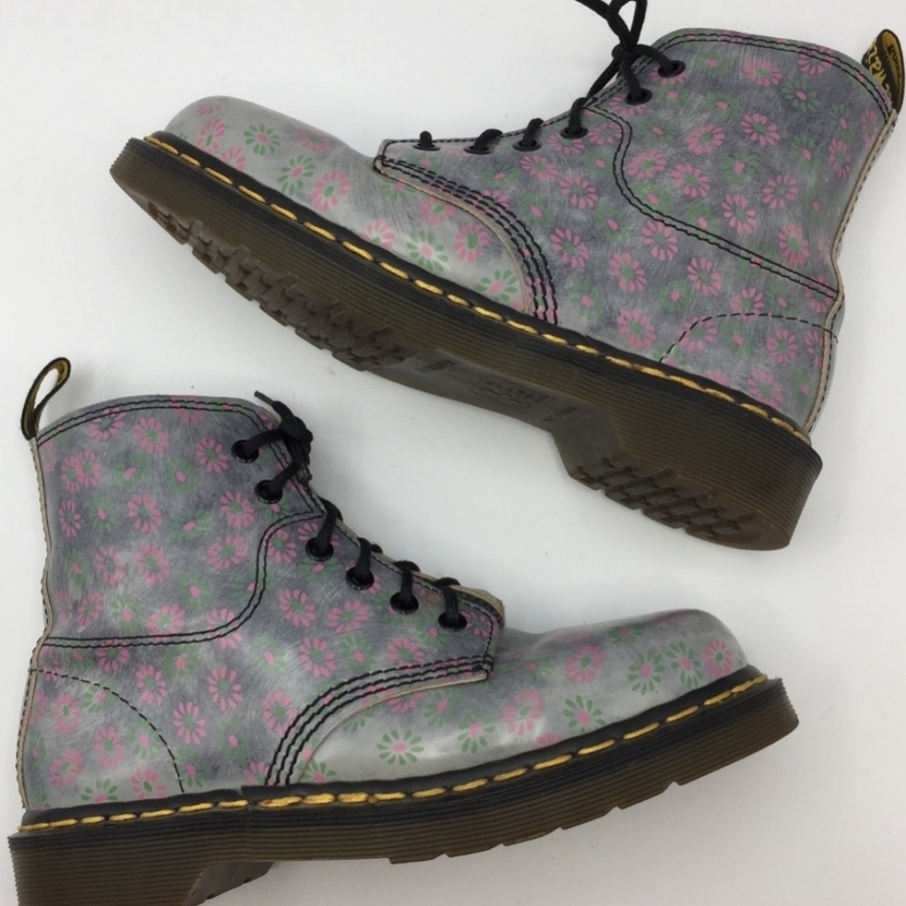 Floral boots